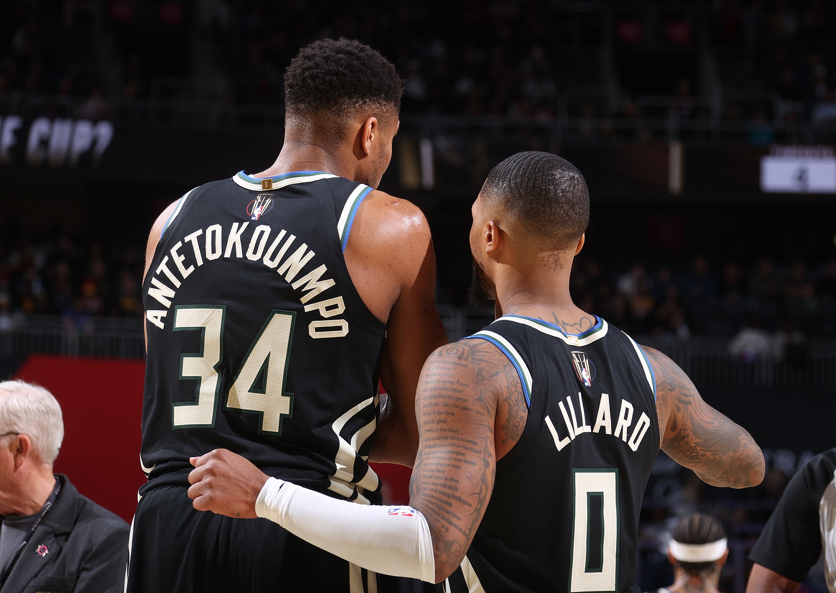 雄鹿裁掉利拉德！名记：如果这能换来字母哥长期留队那就还算值得