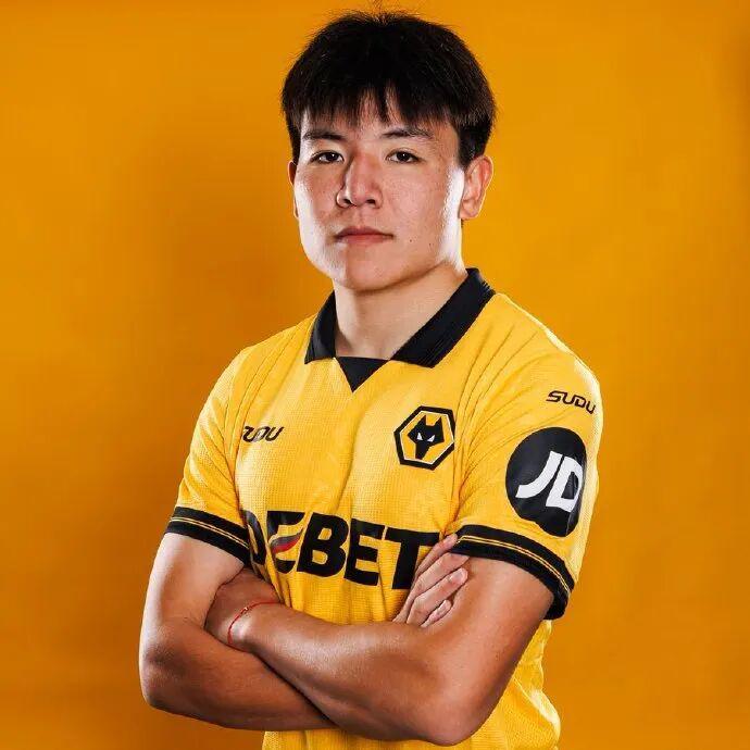 kaiyun-明晚英伦首秀？徐彬租借加盟巴恩斯利